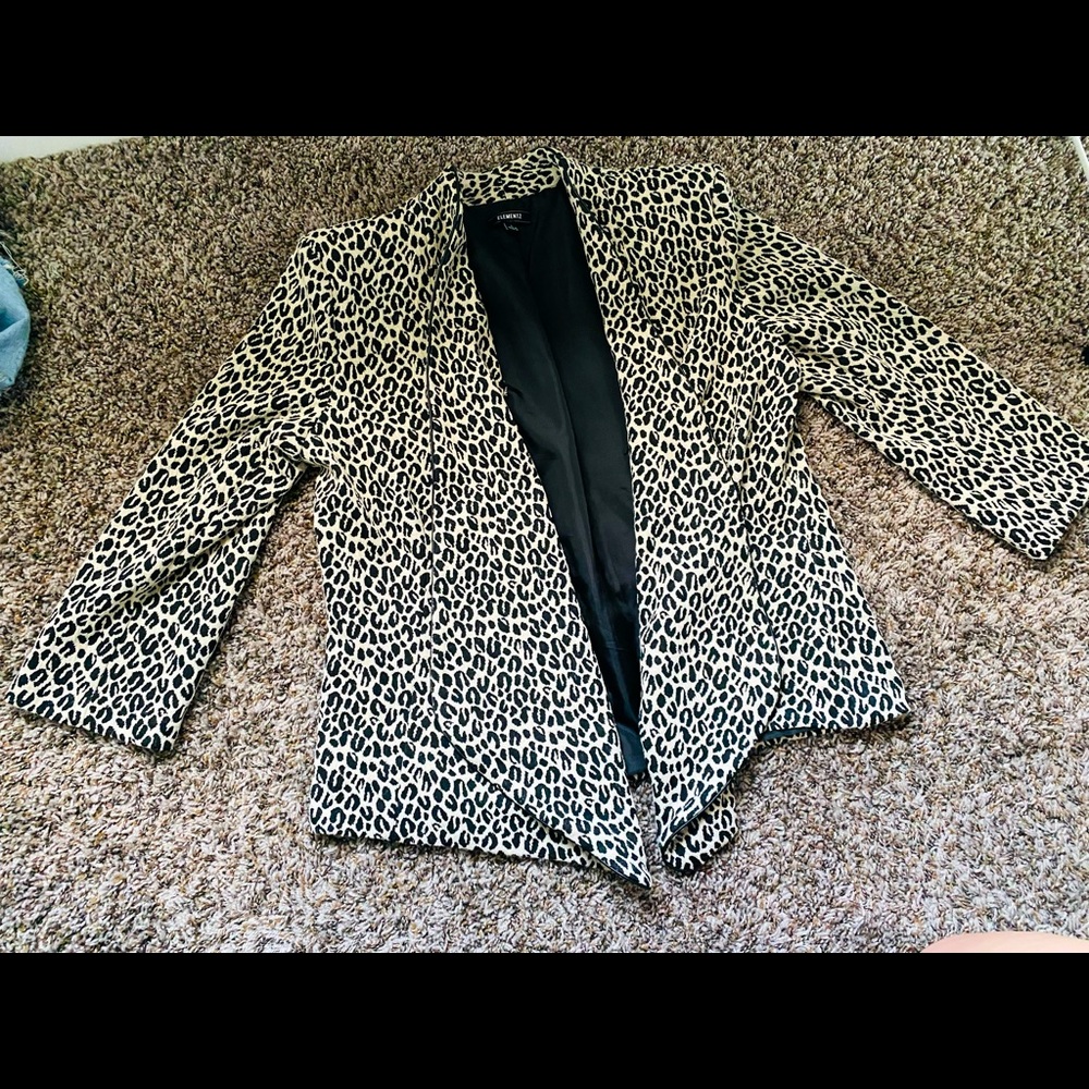 Leopard Blazer
